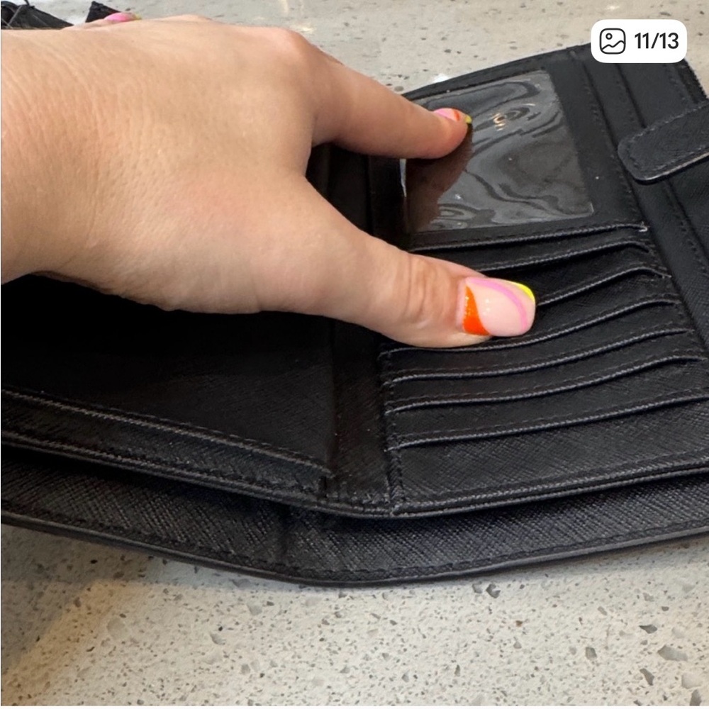 MICHAEL KORS - Wallet/Wristlet - Picture 13 of 14